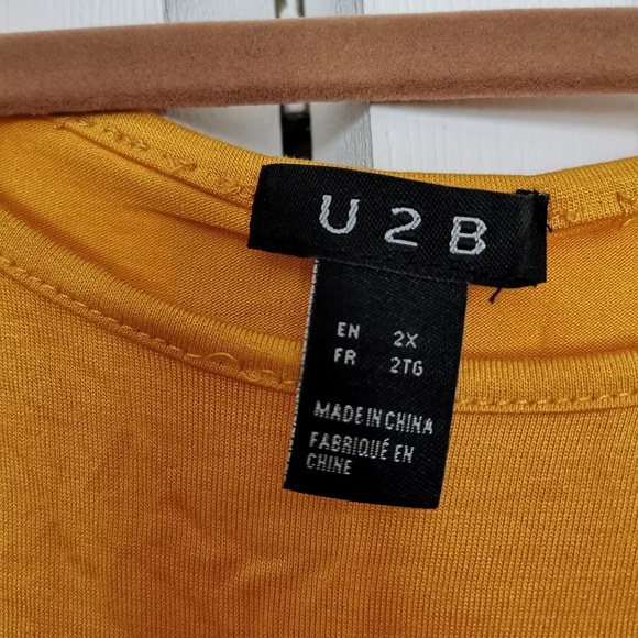 Urban Planet Yellow Bodysuit - Picture 2 of 2